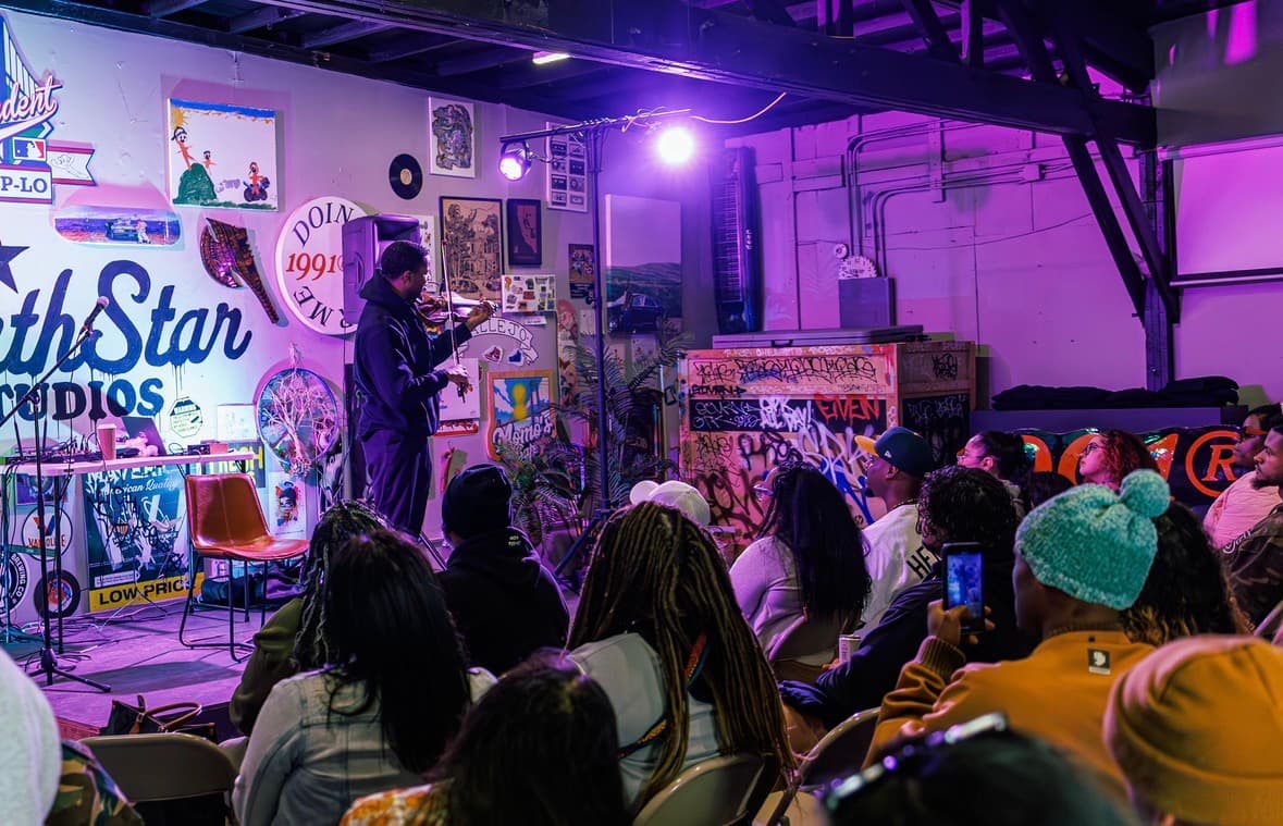 Music on a Monday live from North Star Studios ft. Michael Prince