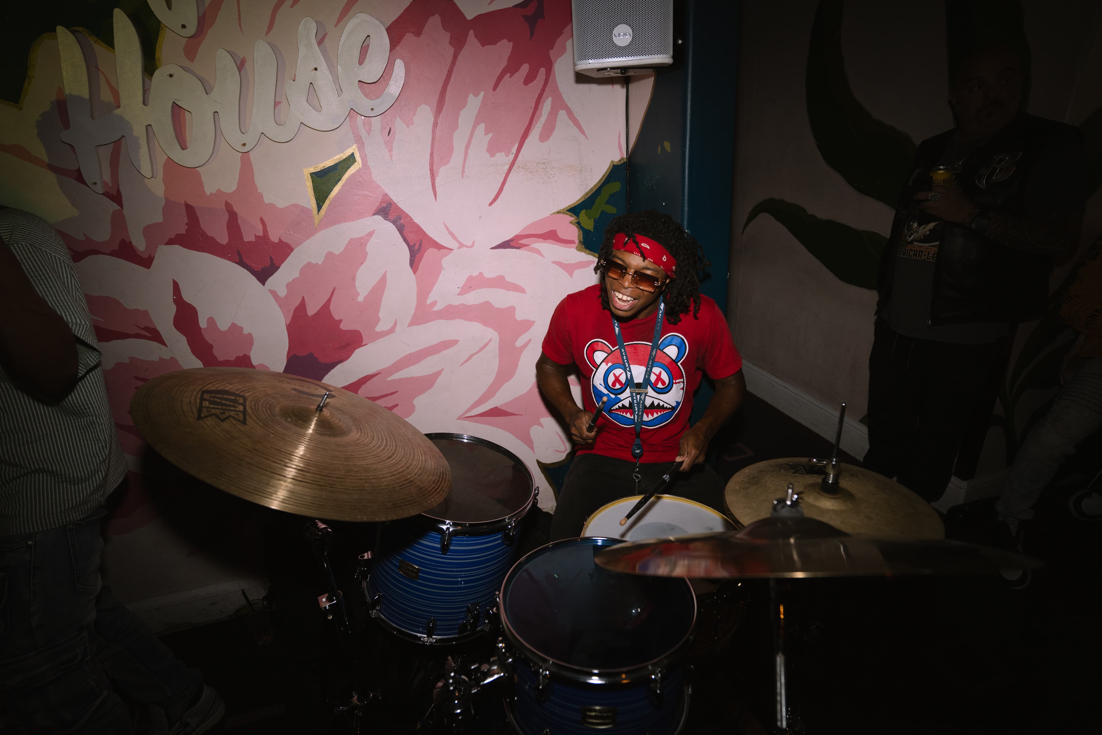 Flamingo Live! Out The Way | 12.02.25